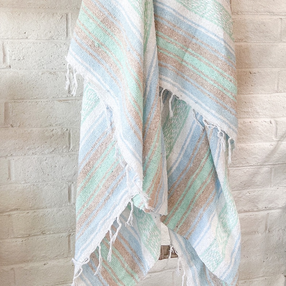 NEW LARGE PASTEL MEXICAN BEACH BLANKET